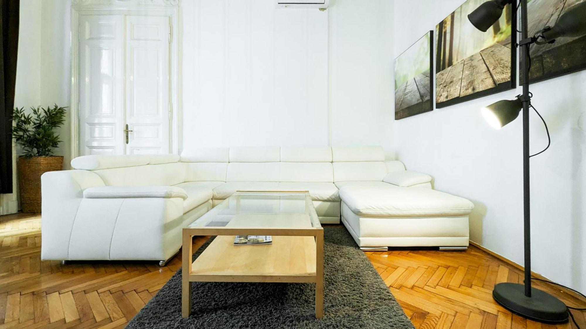 Heart Of The City, Entire Very Big Apartment Будапеща Екстериор снимка