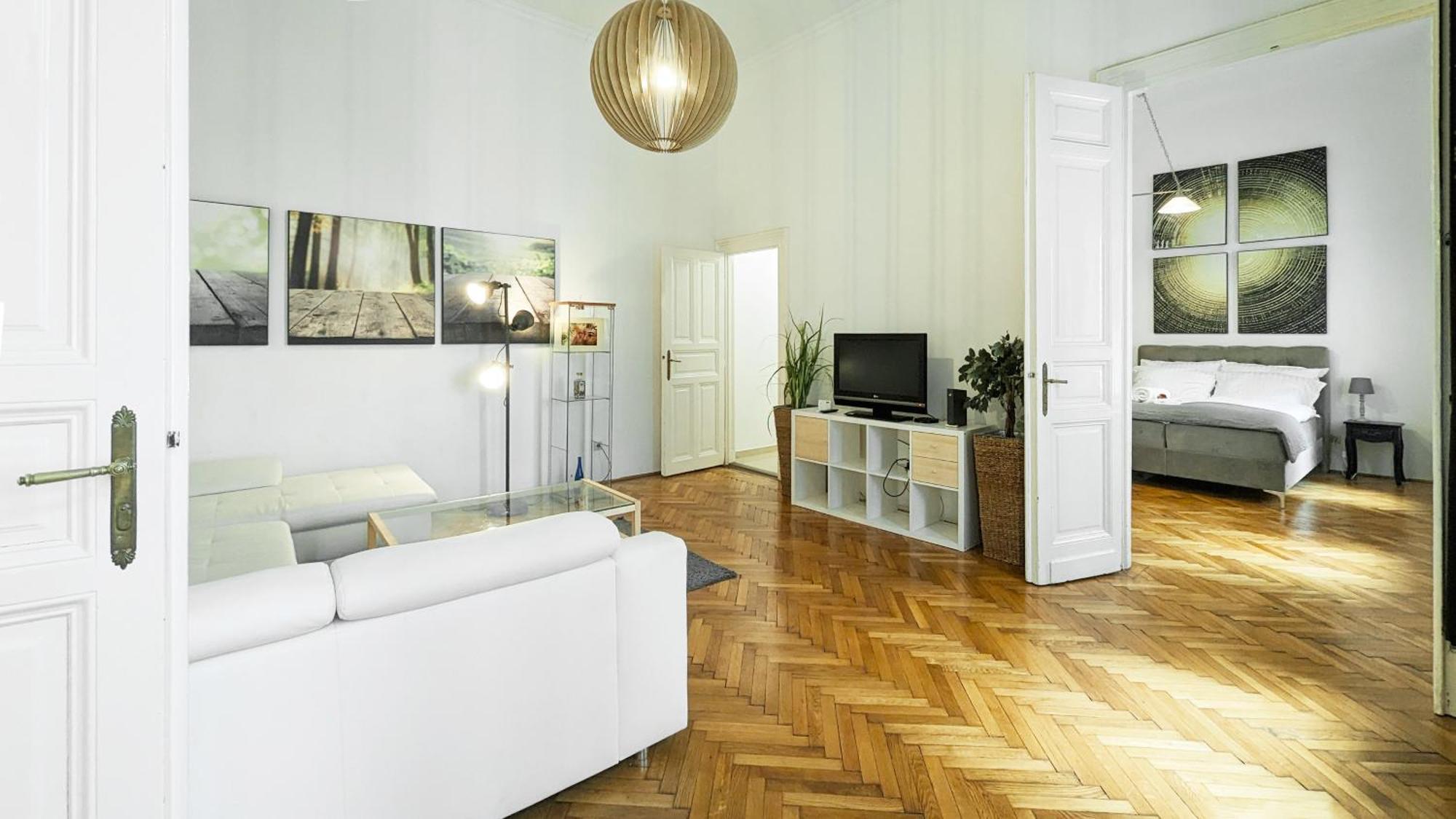 Heart Of The City, Entire Very Big Apartment Будапеща Екстериор снимка