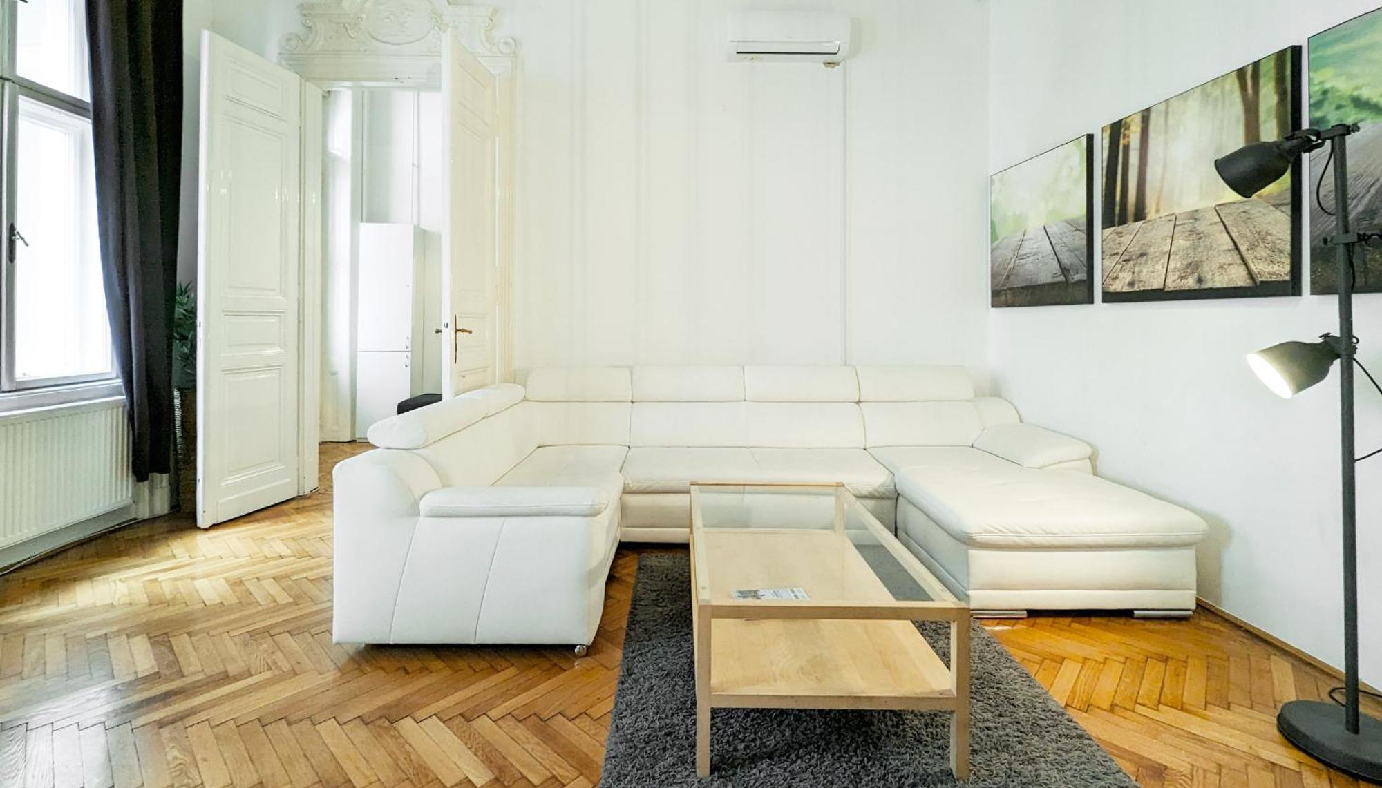 Heart Of The City, Entire Very Big Apartment Будапеща Екстериор снимка