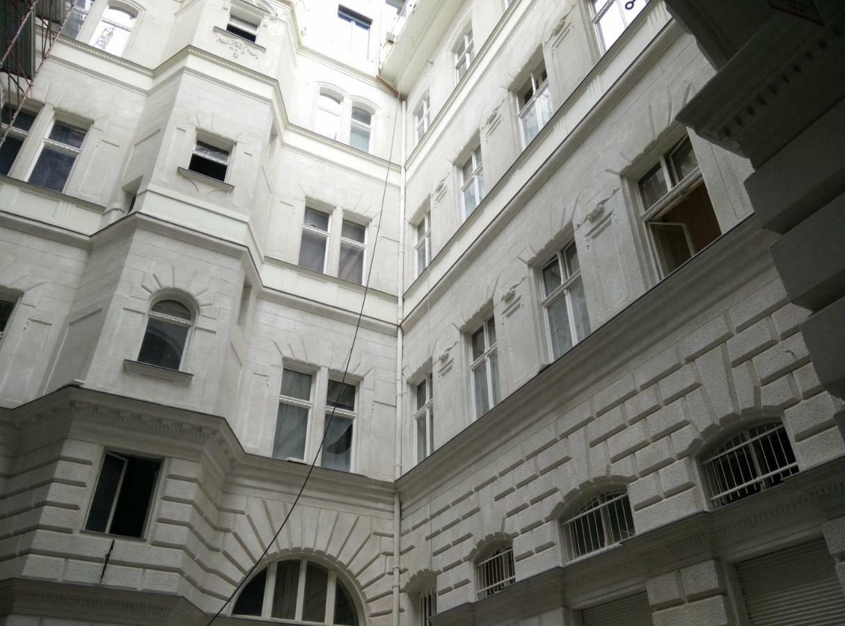 Heart Of The City, Entire Very Big Apartment Будапеща Екстериор снимка